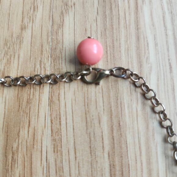 Coral Peach Bib Statement Necklace Gold Tone Chain Faceted Teardrop Dangles 20in - Picture 6 of 8